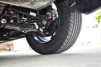 2015款DX7 1.5T自动精英型 