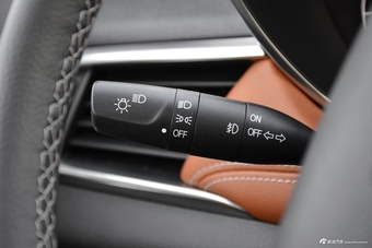 2018款宝骏510 1.5L自动周年特别版