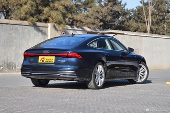 2019款奥迪A7 3.0T 55TFSI quattro动感型