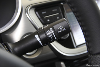 2017款吉利帝豪GL 1.3T手动精英型