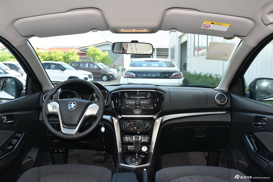 2016款启辰T70 2.0L自动CVT睿行版