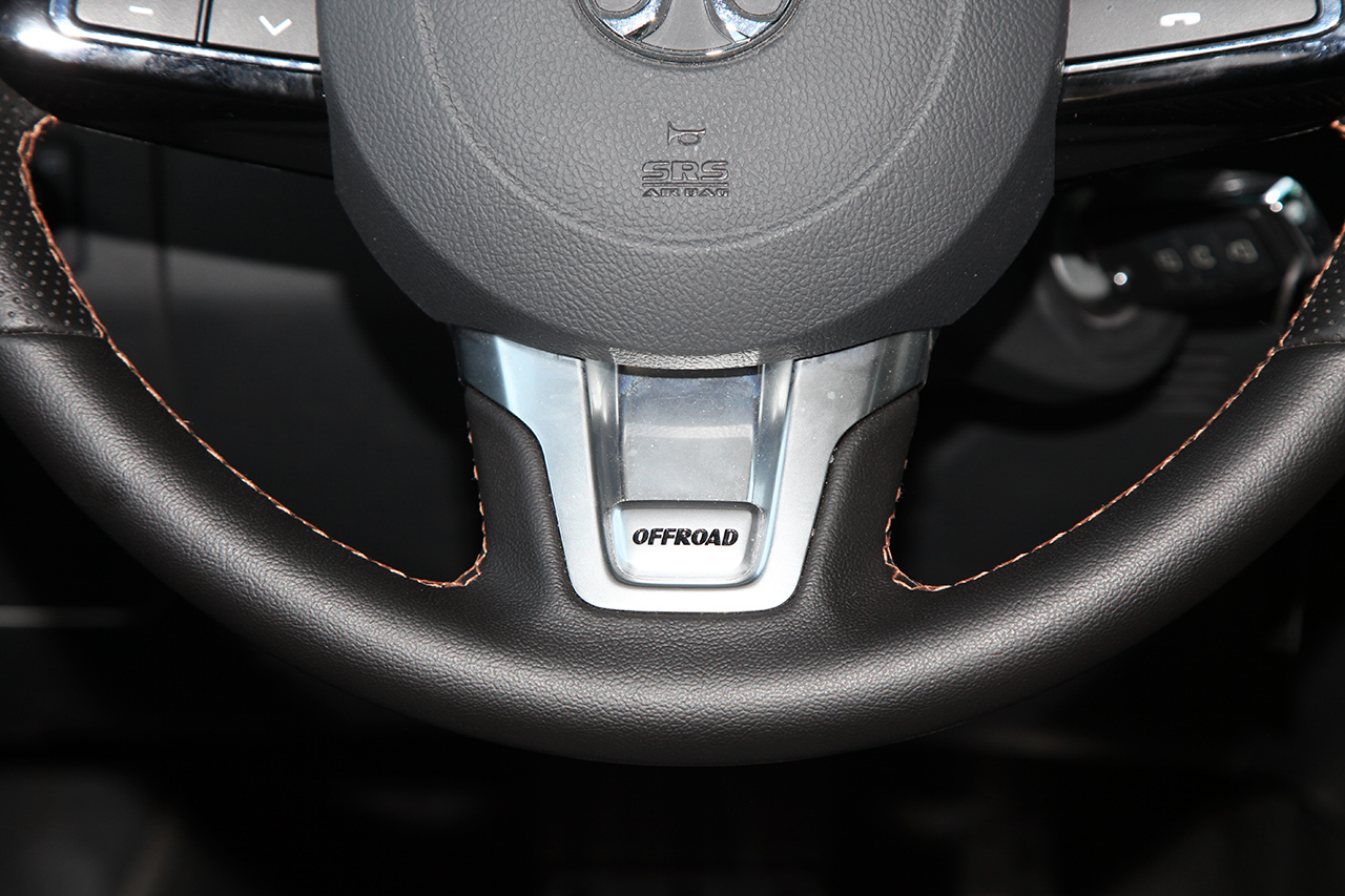 2016款北京BJ40L 2.3T自动四驱尊享版