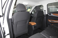 2017款众泰T300 1.5L手动精英型 