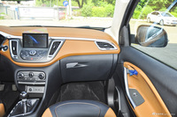 2015款DX7 2.0T手动运动豪华型