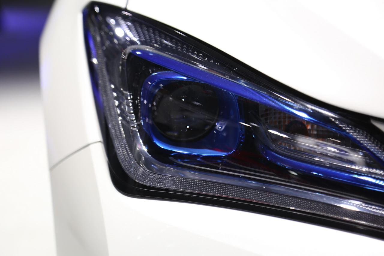 2018广州车展实拍：逸动新能源