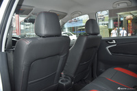 2015款利亚纳A6 1.4L手动两厢理想型