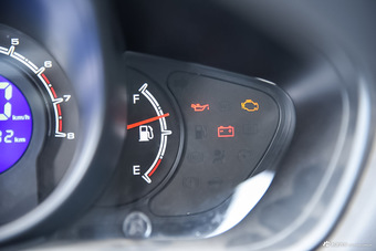 2015款力帆X60 1.8L手动舒适型国V