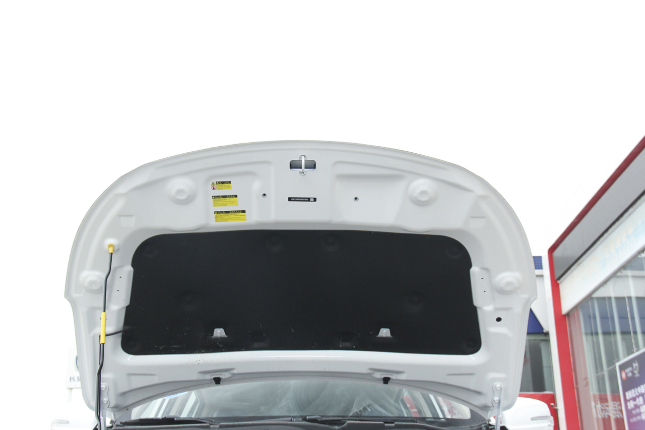 2018款比亚迪宋1.5TID手动智联尊享型