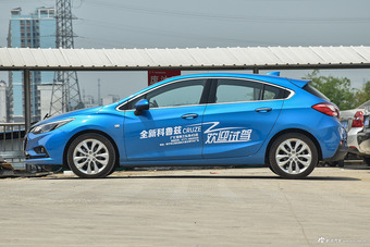 2017款科鲁兹两厢1.4T 双离合领锋版