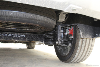 2016款斯威X7 1.5T手动尊贵型