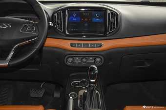 2016款瑞虎7 2.0L自动耀臻版