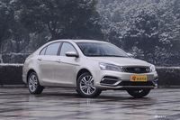 2018款吉利帝豪1.5L自动尊贵型