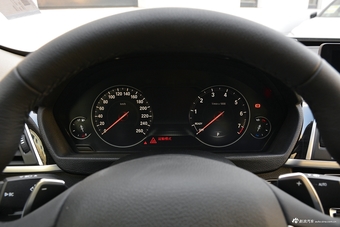 2019款宝马3系GT 2.0L自动320i豪华设计套装