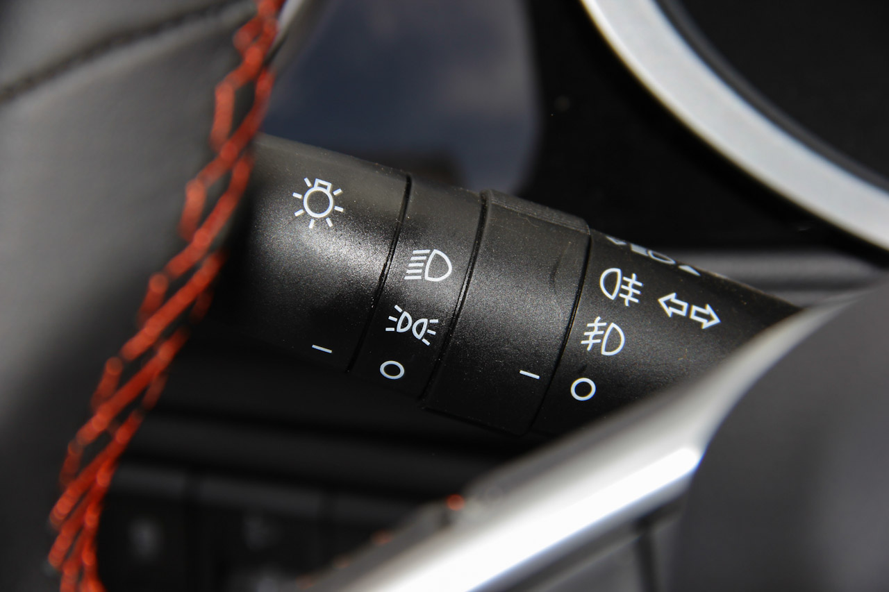 2016款中华V3 1.5L手动智能型