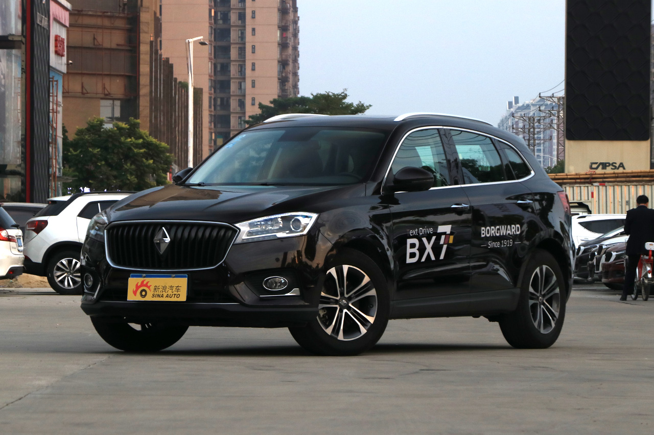 2018款宝沃BX7 2.0T自动28T四驱旗舰型7座