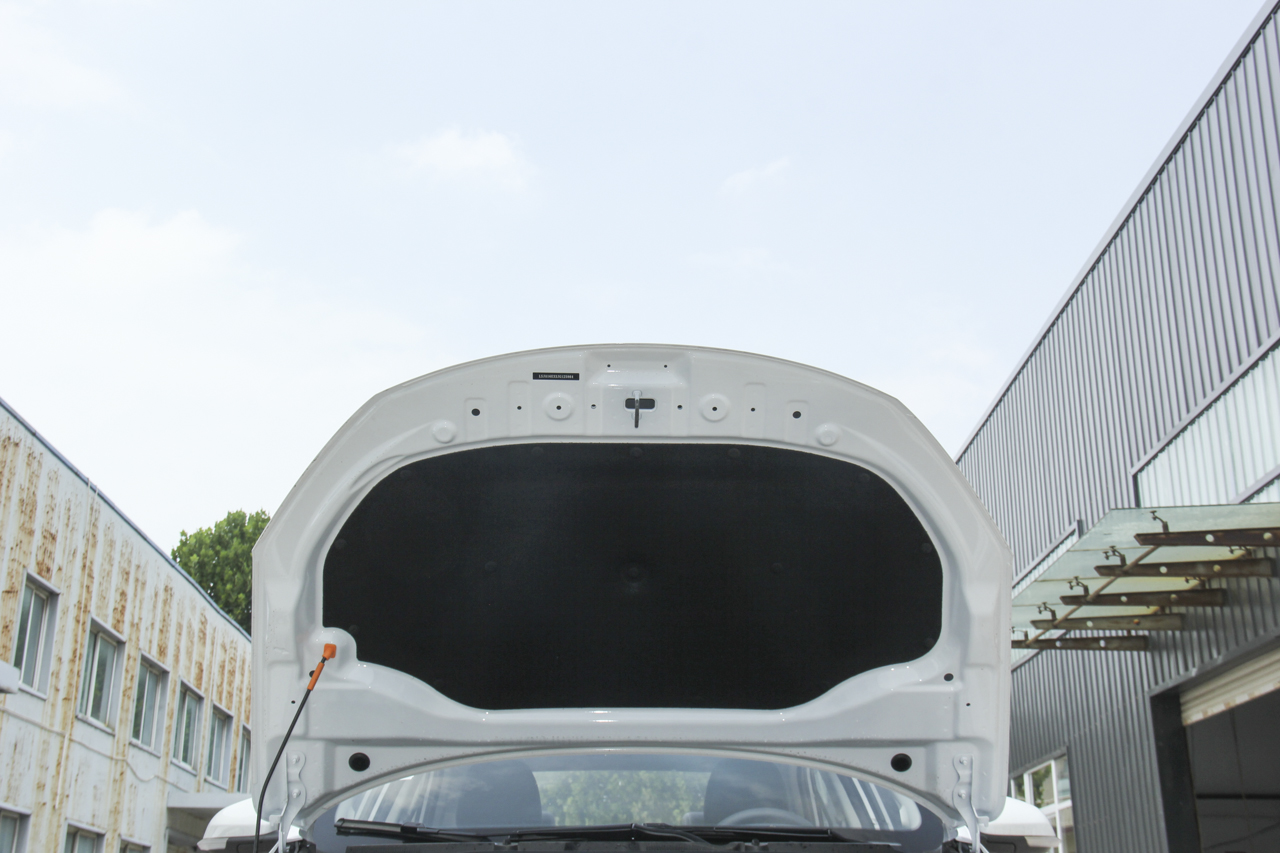 2018款荣威360 PLUS 1.5L自动豪华版