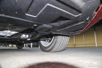 2017款吉利帝豪GL 1.8L手动精英型