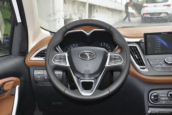 2018款东南DX7 1.5T自动豪华型