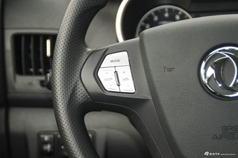 2016款风神AX3 1.5L自动尚酷型