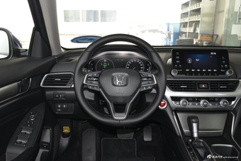 2018款雅阁1.5T自动豪华版260TURBO