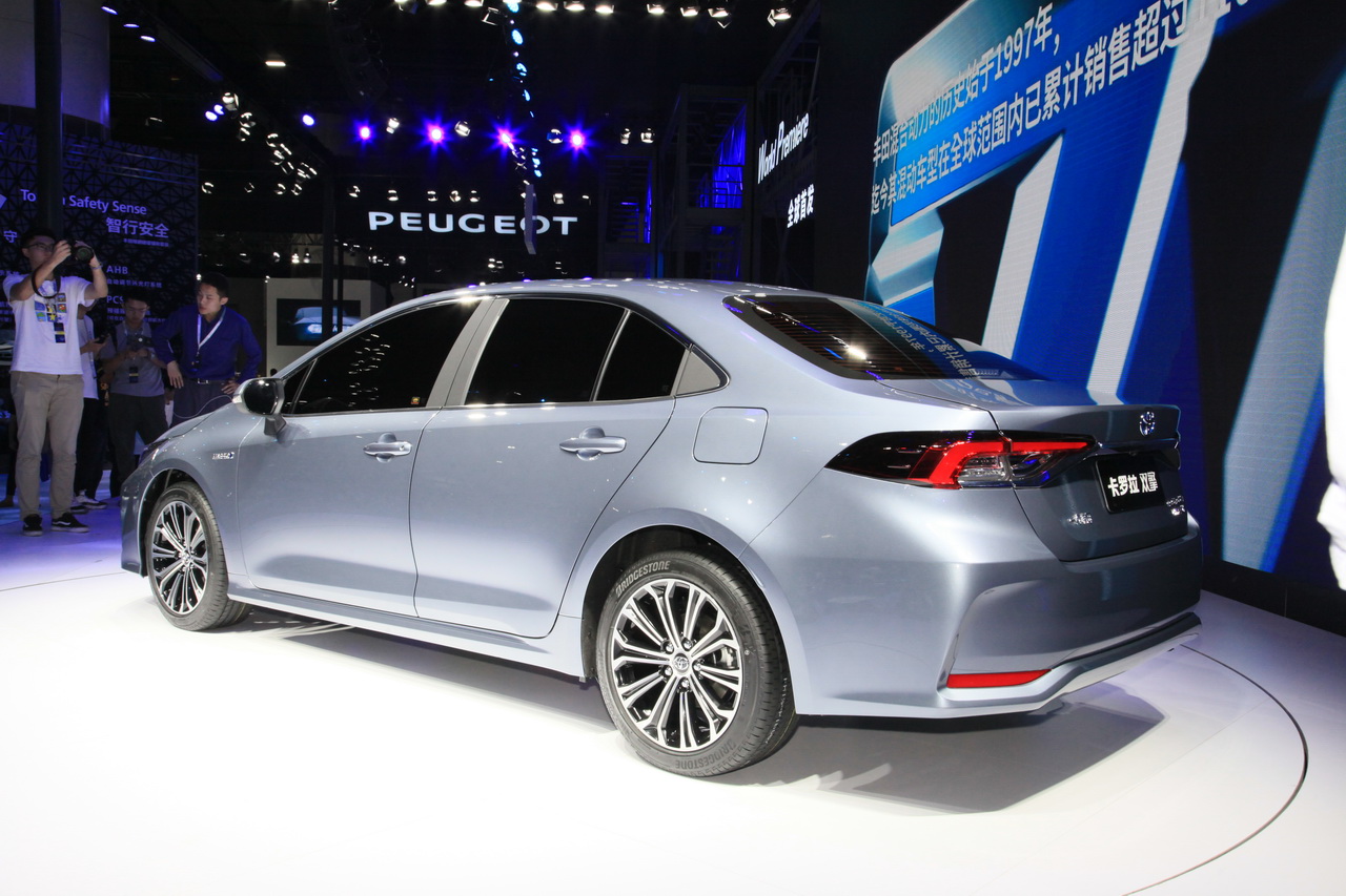 2018广州车展实拍：卡罗拉双擎