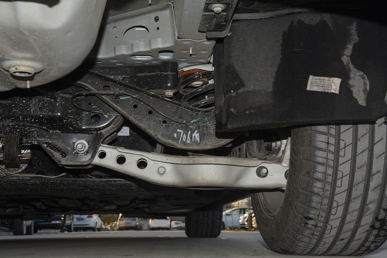 2017款君威1.5T自动尊贵型20T