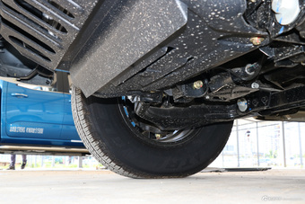 2018款领主2.5T手动柴油超享版两驱舒适型标双SD4V25R-100