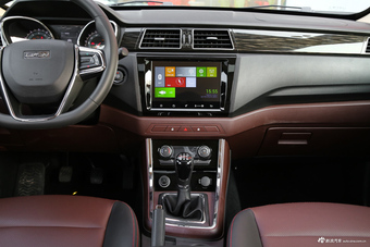 2017款迈威1.8L手动精英型