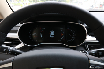 2018款吉利远景S1 1.5L手动锋驰型