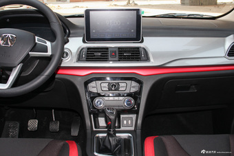 2017款北汽威旺M50F 1.5L手动标准型