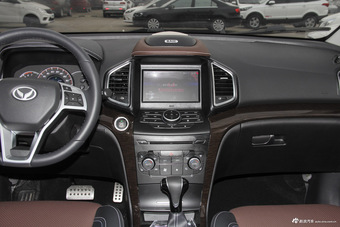 2017款幻速S6 1.5T自动尊享型