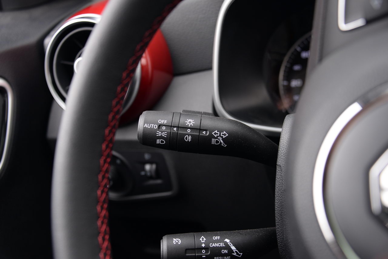 2017款名爵ZS1.0T自动顶配版