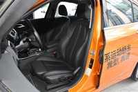 2018款宝马1系118i自动运动型