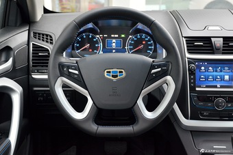 2016款吉利帝豪EV三厢精英型 白色