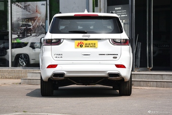 2018款大指挥官2.0T自动四驱智享版