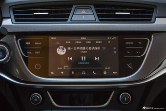 2017款吉利帝豪1.5L自动三厢百万款向上互联版