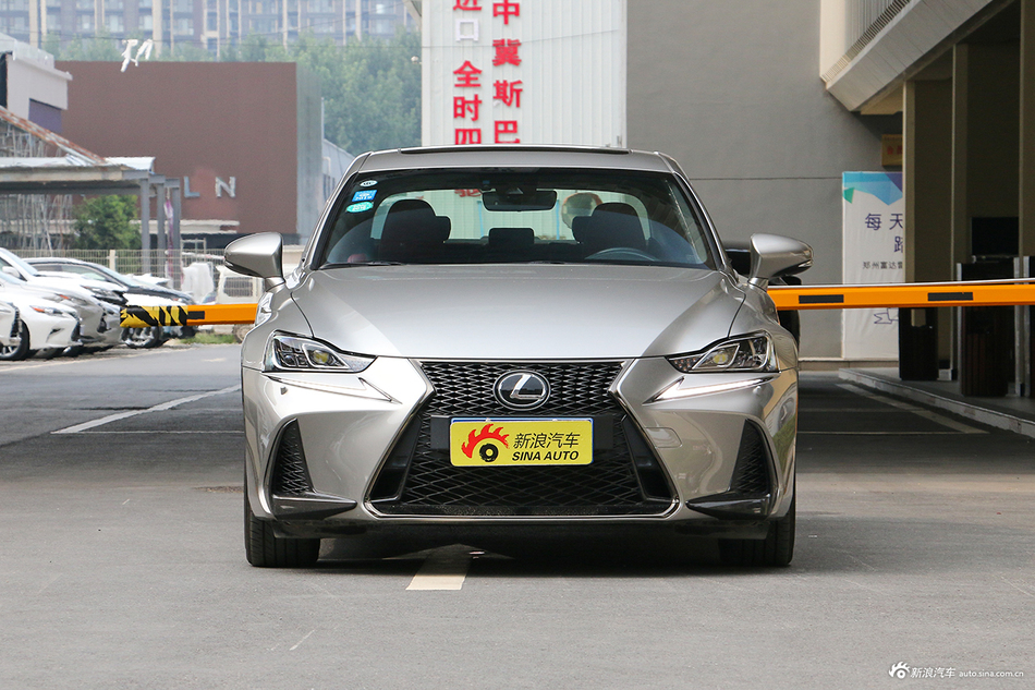 雷克萨斯IS长沙最低9.4折，最高优惠1.78万