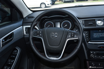 2016款北汽绅宝X55 1.5T自动CVT豪华版