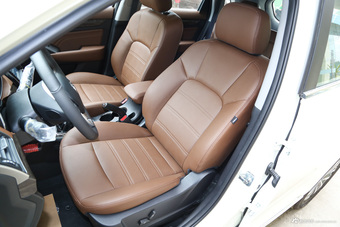 2016款北汽威旺S50 1.5T手动乐动版尊享型