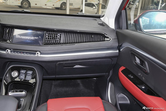 2017款哈弗H2s 1.5T自动舒适型 红标