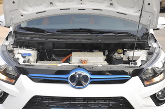 2016款北汽新能源EX200乐酷版