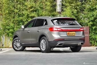 2017款林肯MKX 2.0T自动四驱尊雅版