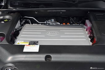2018款比亚迪宋EV400 智联进享型
