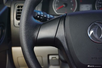 2018款菱智M3L 1.6L手动7座舒适型