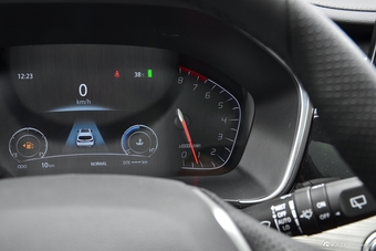 2018款长安CS75 1.5T手动雅智型