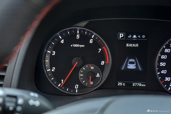 2016款领动 1.4T自动炫动旗舰型