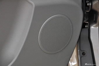 2017款菱智V3 1.5L手动5座特惠版