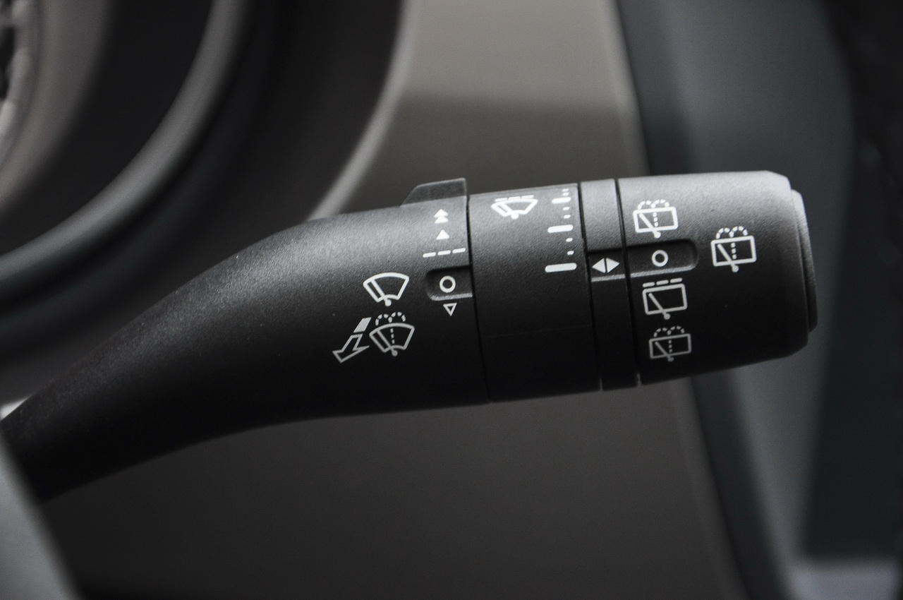 2016款锐腾 1.5T自动精英版