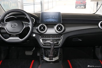 2018款北汽绅宝D50 1.5L CVT豪华智驾版