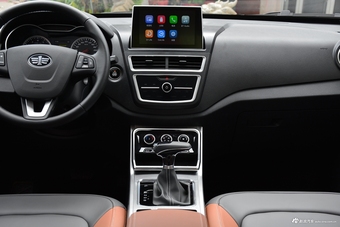 2019款奔腾X40 1.6L自动互联智酷型